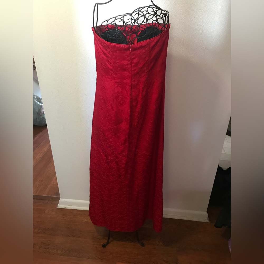 Jessica McClintock Y2k bright red strapless formal maxi dress floral embroidery